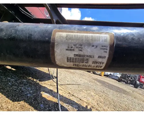 FREIGHTLINER M2 106 Drive Shaft, Rear