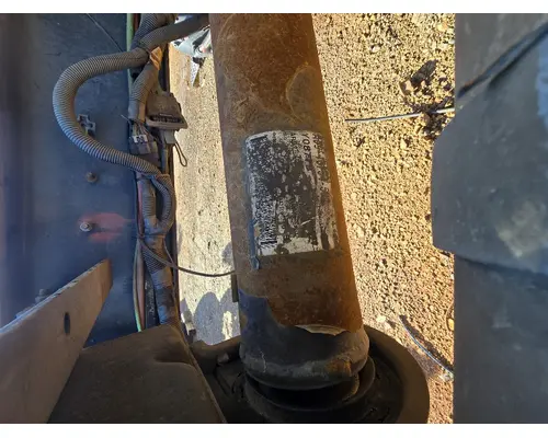 FREIGHTLINER M2 106 Drive Shaft, Rear