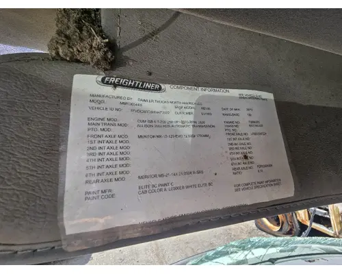 FREIGHTLINER M2 106 Drive Shaft, Rear