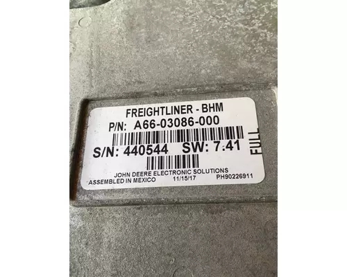 FREIGHTLINER M2 106 ECM (Body Control Module)