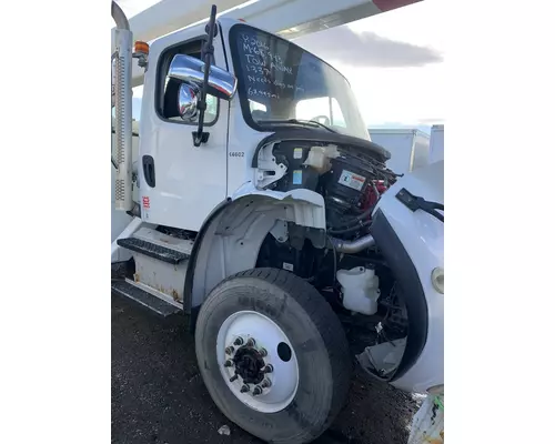 FREIGHTLINER M2 106 ECM (Body Control Module)