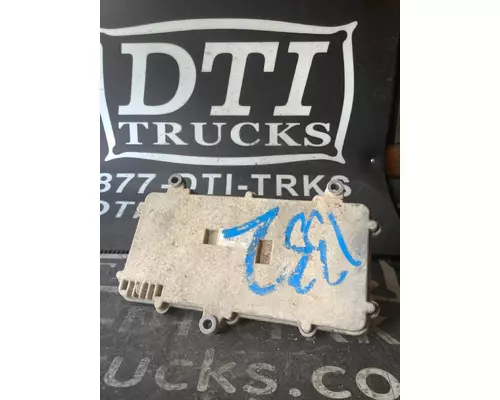 FREIGHTLINER M2 106 ECM (Body Control Module)