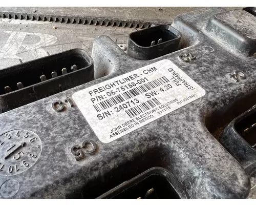 FREIGHTLINER M2 106 ECM (Body Control Module)