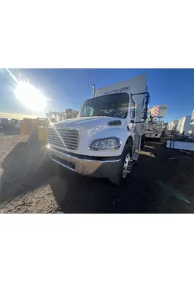 FREIGHTLINER M2 106 ECM (Body Control Module)