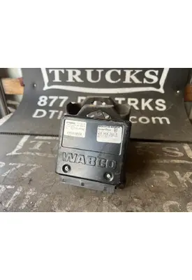 FREIGHTLINER M2 106 ECM (Brake & ABS)