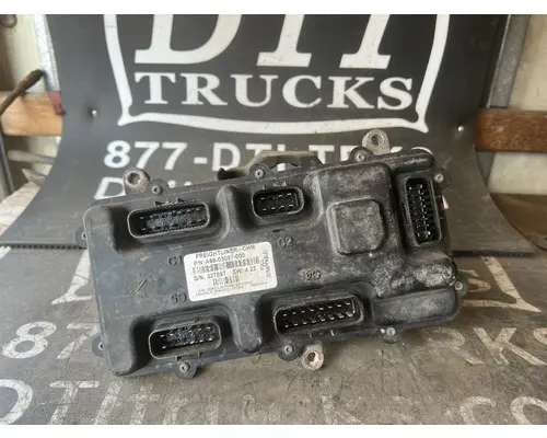 FREIGHTLINER M2 106 ECM (Chassis)
