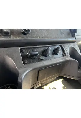 FREIGHTLINER M2 106 ECM (HVAC)