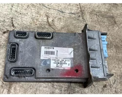FREIGHTLINER M2 106 ECM (chassis control module)