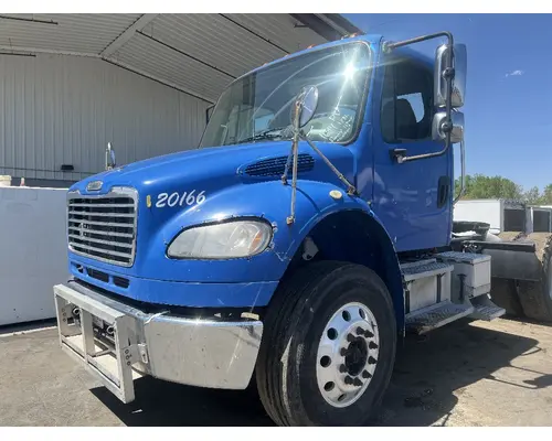 FREIGHTLINER M2 106 ECM
