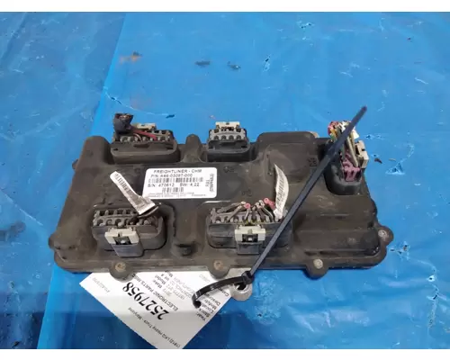 FREIGHTLINER M2 106 ELECTRONIC PARTS MISC