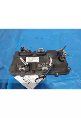 FREIGHTLINER M2 106 ELECTRONIC PARTS MISC