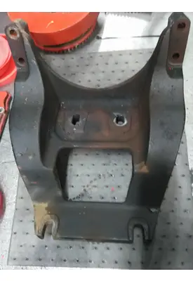 FREIGHTLINER M2 106 ENGINE MOUNTS, VEHICLE (FRONT)