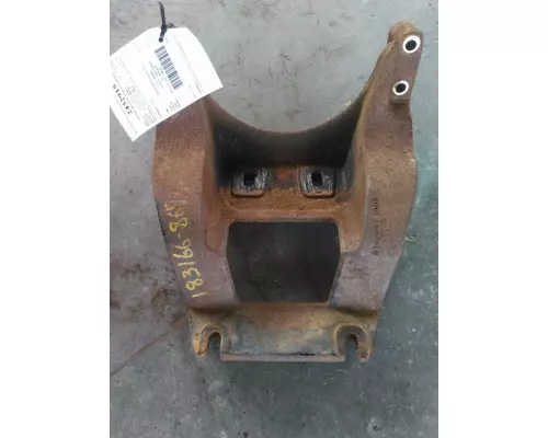 FREIGHTLINER M2 106 ENGINE MOUNTS, VEHICLE (FRONT)