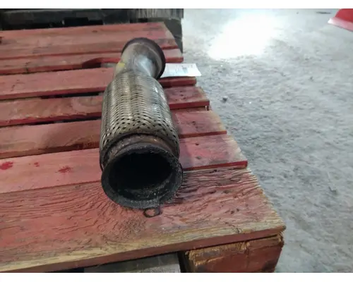 FREIGHTLINER M2 106 EXHAUST PIPE