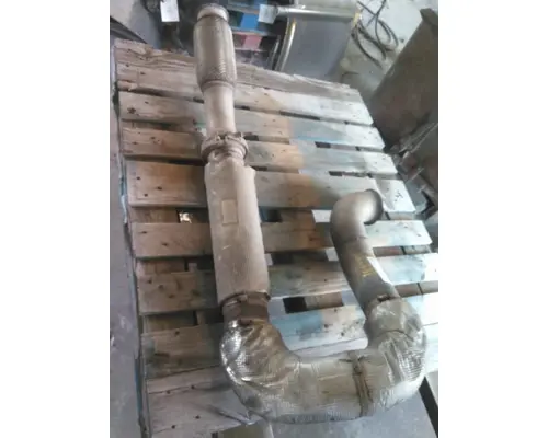 FREIGHTLINER M2 106 EXHAUST PIPE