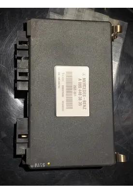 FREIGHTLINER M2 106 Electronic Chassis Control Modules