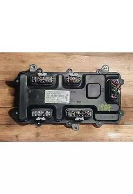FREIGHTLINER M2 106 Electronic Chassis Control Modules