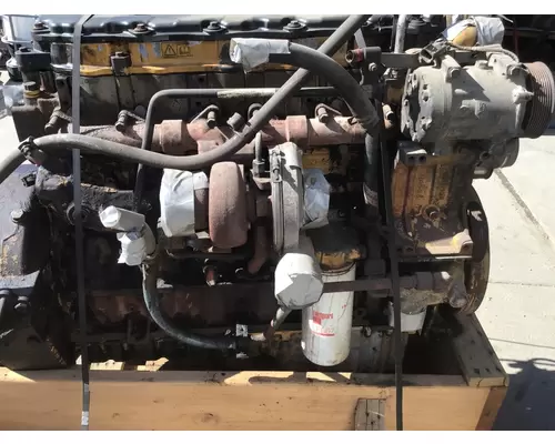 FREIGHTLINER M2-106 Engine Assembly