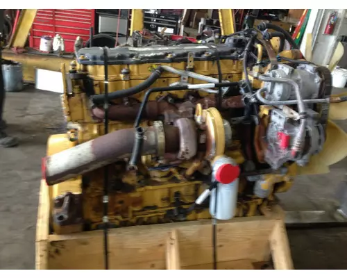 FREIGHTLINER M2 106 Engine Assembly