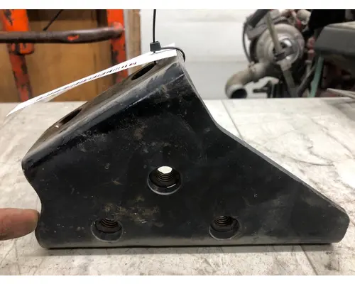 FREIGHTLINER M2-106 Engine Brackets, Misc.