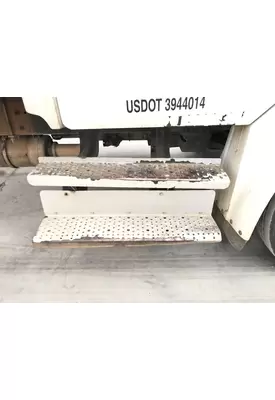 FREIGHTLINER M2-106 Engine Brackets, Misc.