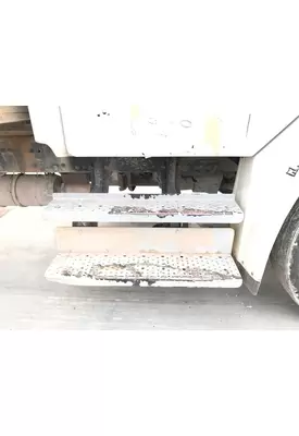 FREIGHTLINER M2-106 Engine Brackets, Misc.