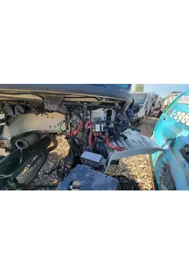 FREIGHTLINER M2 106 Engine Wiring Harness