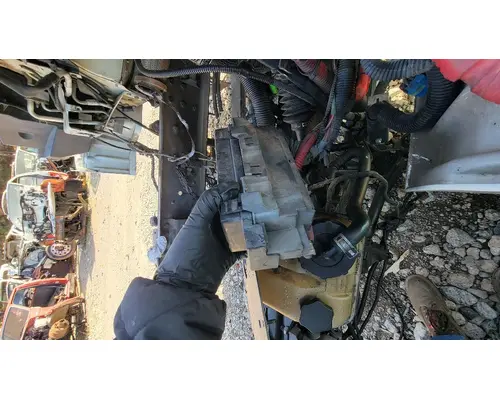 FREIGHTLINER M2 106 Engine Wiring Harness