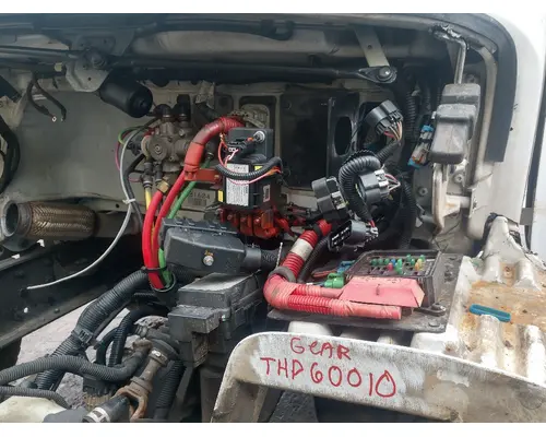 FREIGHTLINER M2 106 Engine Wiring Harness