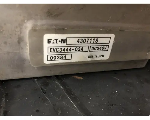 FREIGHTLINER M2-106 Equipment (Mounted)