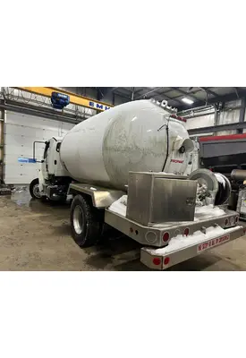 FREIGHTLINER M2 106 Equipment (Mounted)