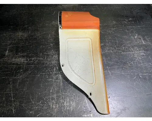 FREIGHTLINER M2 106 Exterior Trim Panel