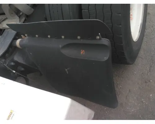 FREIGHTLINER M2 106 FENDER, QUARTERHALF REAR