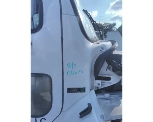 FREIGHTLINER M2 106 FENDER EXTENSION