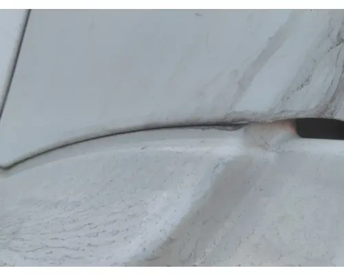 FREIGHTLINER M2 106 FENDER EXTENSION