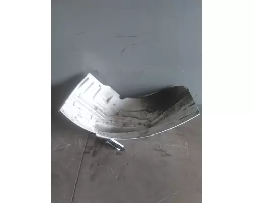 FREIGHTLINER M2 106 FENDER EXTENSION