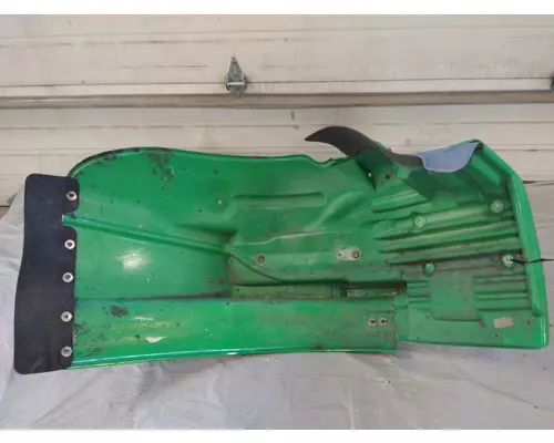 FREIGHTLINER M2 106 FENDER EXTENSION