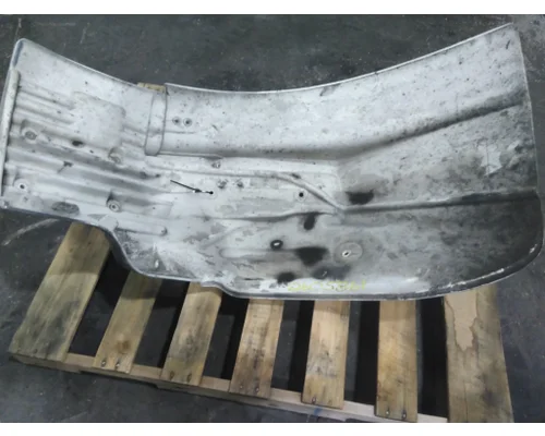 FREIGHTLINER M2 106 FENDER EXTENSION