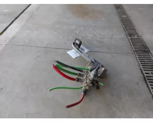 FREIGHTLINER M2 106 FOOT PEDAL