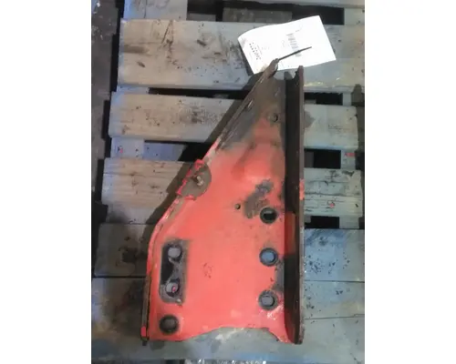FREIGHTLINER M2 106 FRAME HORN