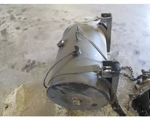 FREIGHTLINER M2 106 FUEL TANK AUXILLARY