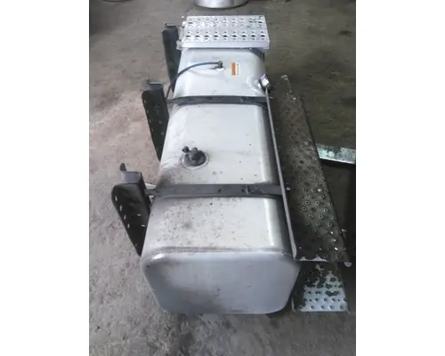FREIGHTLINER M2 106 FUEL TANK