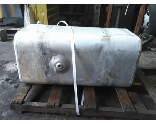 FREIGHTLINER M2 106 FUEL TANK