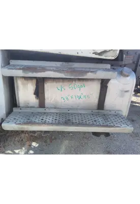 FREIGHTLINER M2 106 FUEL TANK