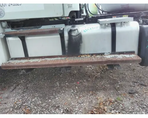FREIGHTLINER M2 106 FUEL TANK