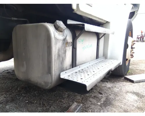 FREIGHTLINER M2 106 FUEL TANK