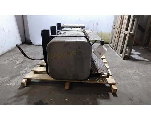 FREIGHTLINER M2 106 FUEL TANK
