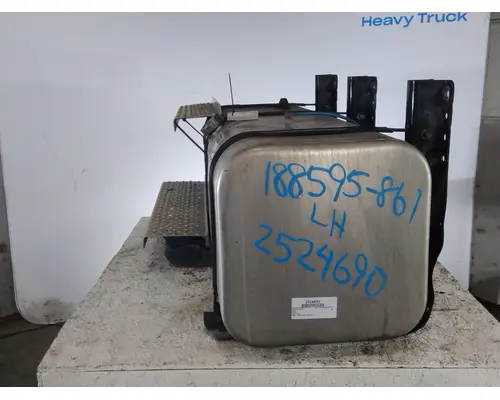 FREIGHTLINER M2 106 FUEL TANK
