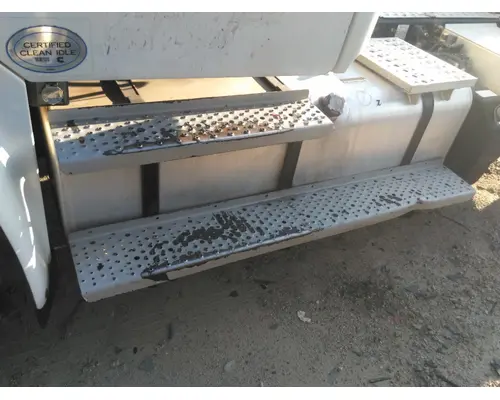 FREIGHTLINER M2 106 FUEL TANK