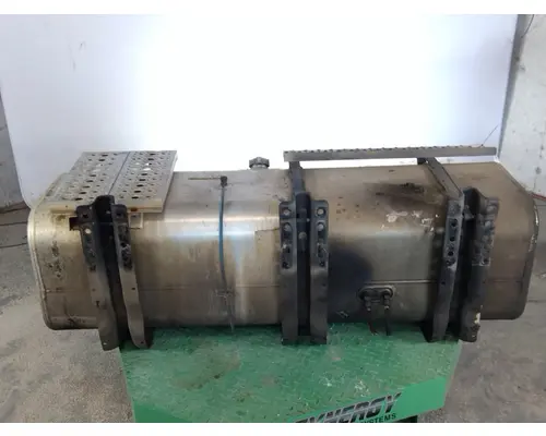 FREIGHTLINER M2 106 FUEL TANK